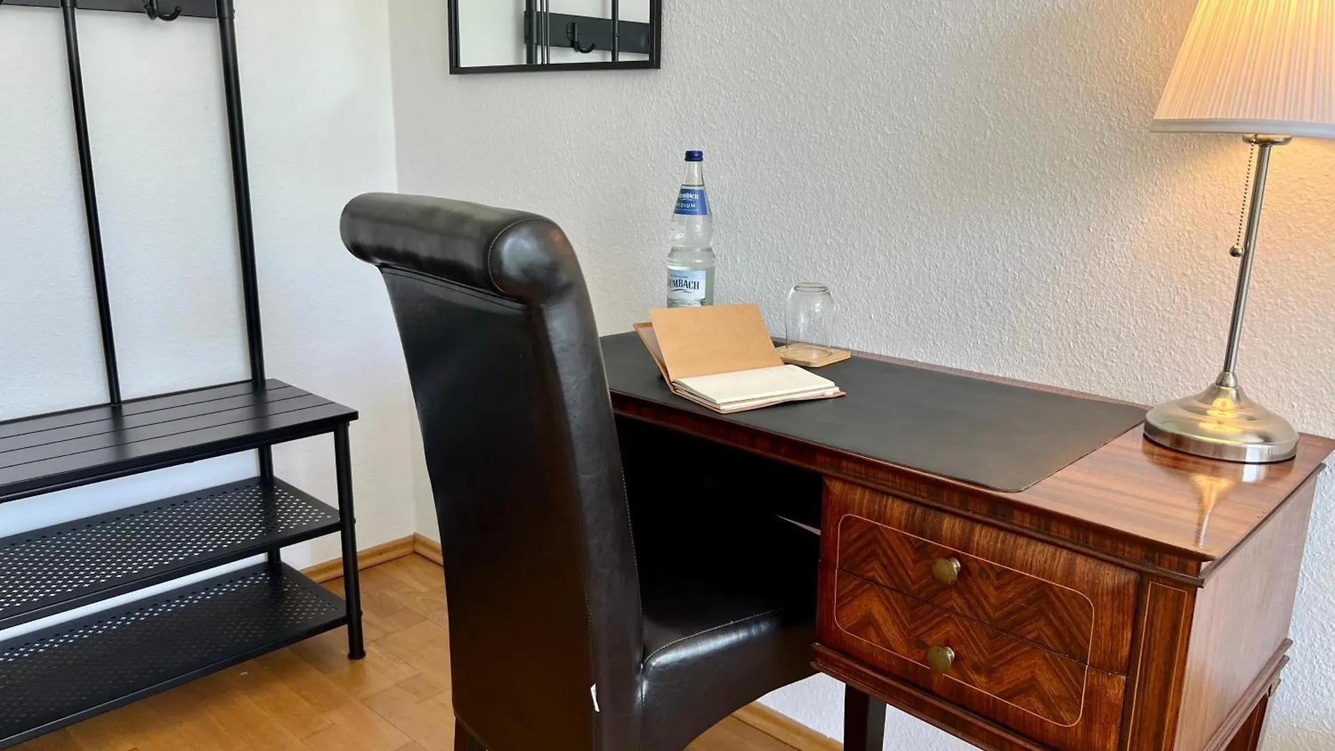 Messewohnenaschheim-Business-Zimmer Mit Wlan,Komfort & Parkplatz Alemania