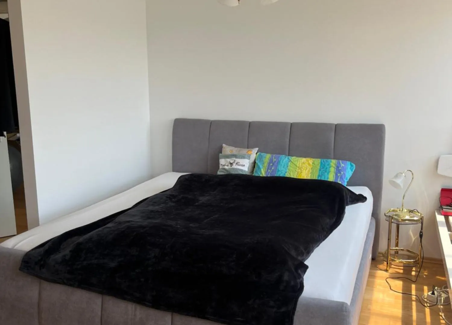 Messewohnenaschheim-Business-Zimmer Mit Wlan,Komfort & Parkplatz