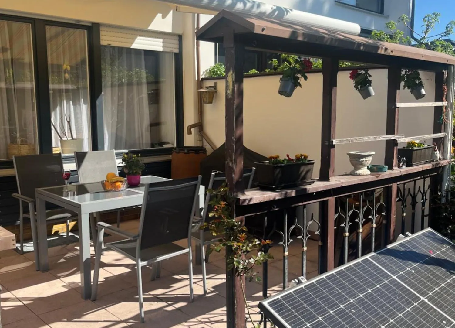 Messewohnenaschheim-Business-Zimmer Mit Wlan,Komfort & Parkplatz Homestay