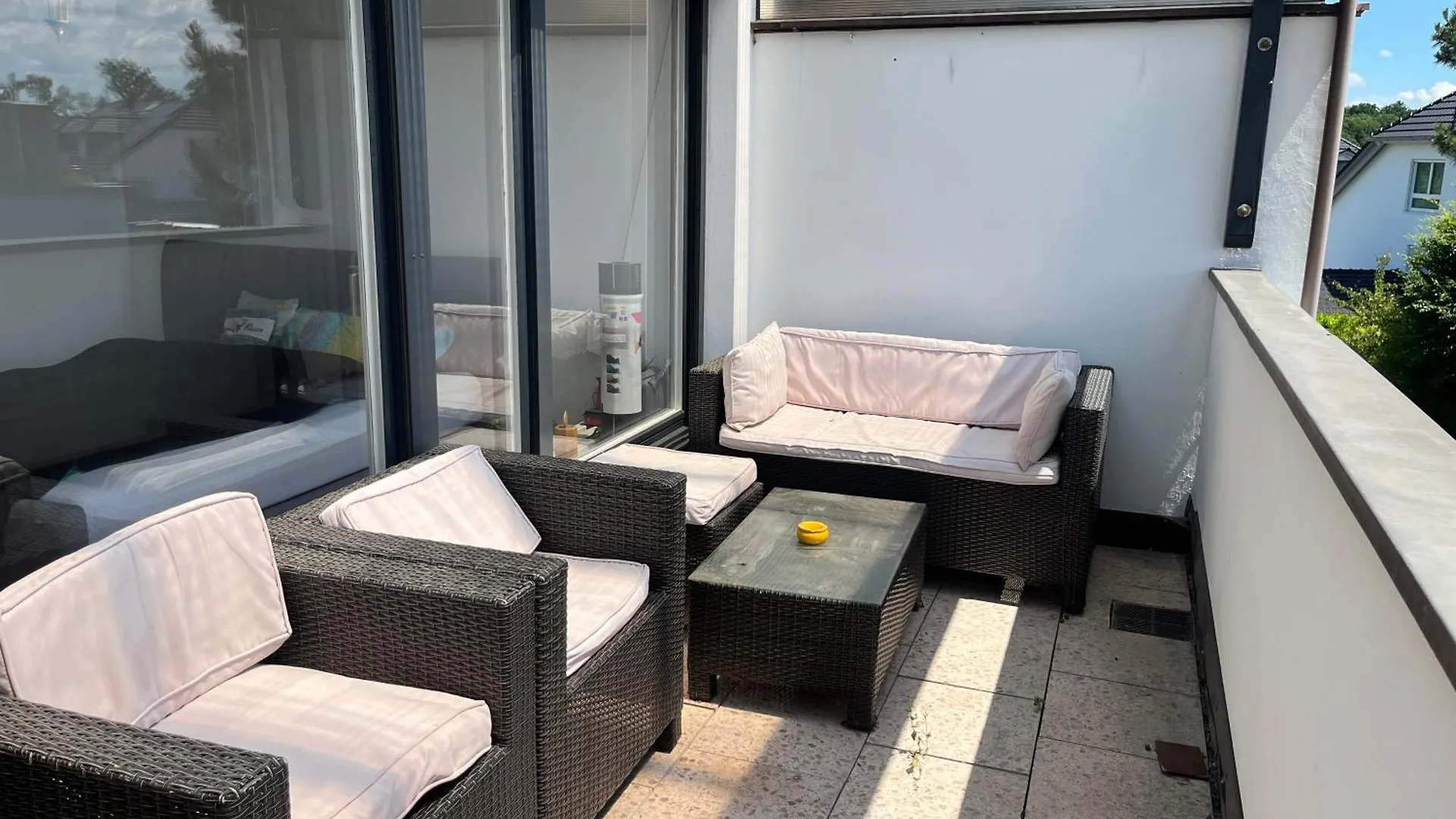 Homestay Messewohnenaschheim-Business-Zimmer Mit Wlan,Komfort & Parkplatz Germany